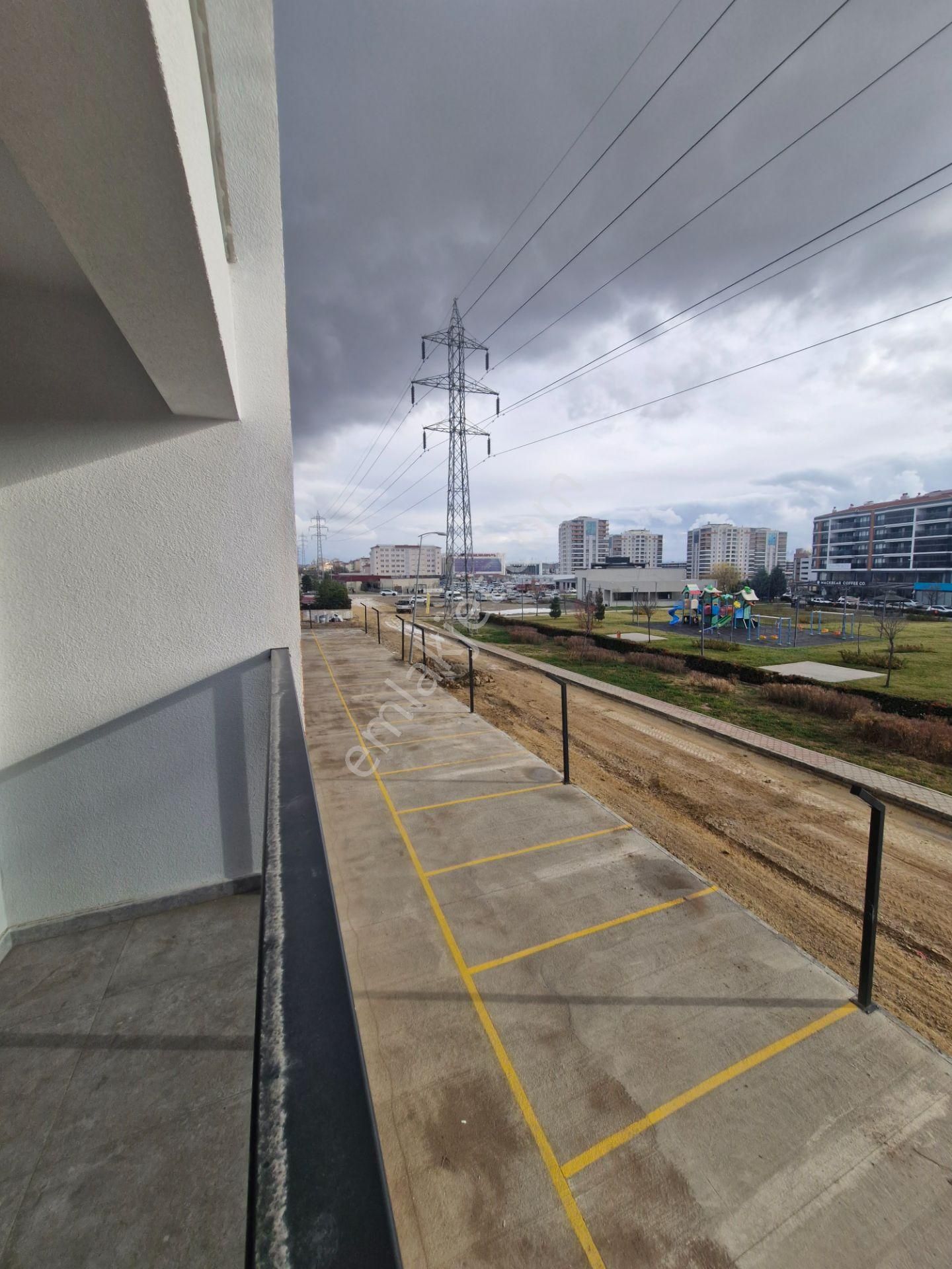 Metroya 2 Dakika! Mood Metro'da Güney Cephe Park Manzaralı Sıfır - Görsel 9