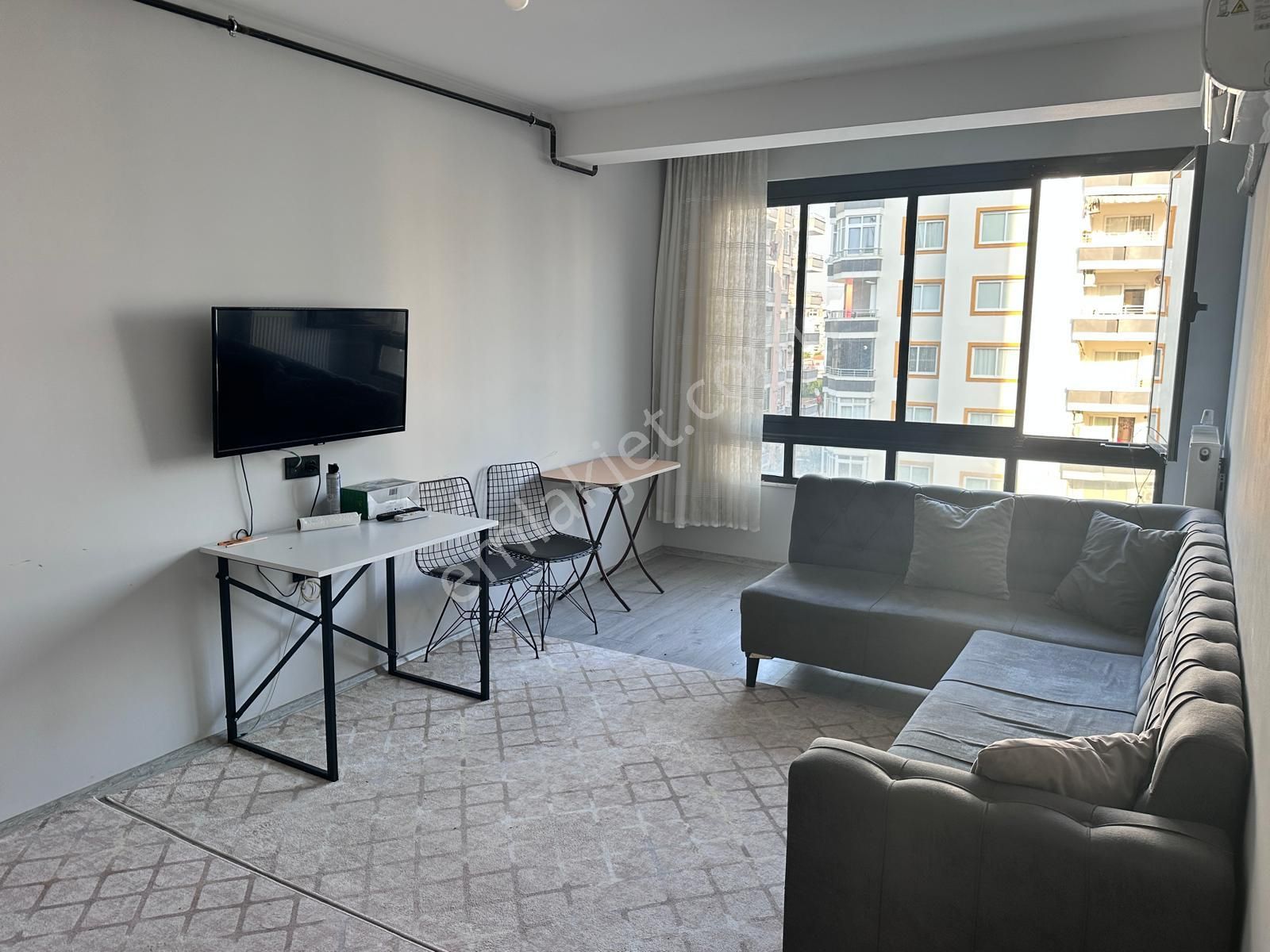 Rw Budur Dan Mezitli Kaymakamlık Karşısı 2+1 Eşyalı Daire - Görsel 2