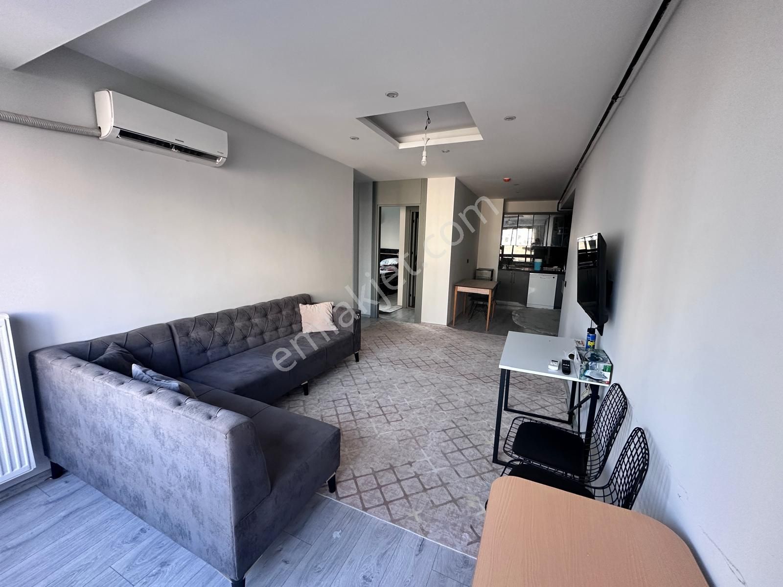 Rw Budur Dan Mezitli Kaymakamlık Karşısı 2+1 Eşyalı Daire - Görsel 21