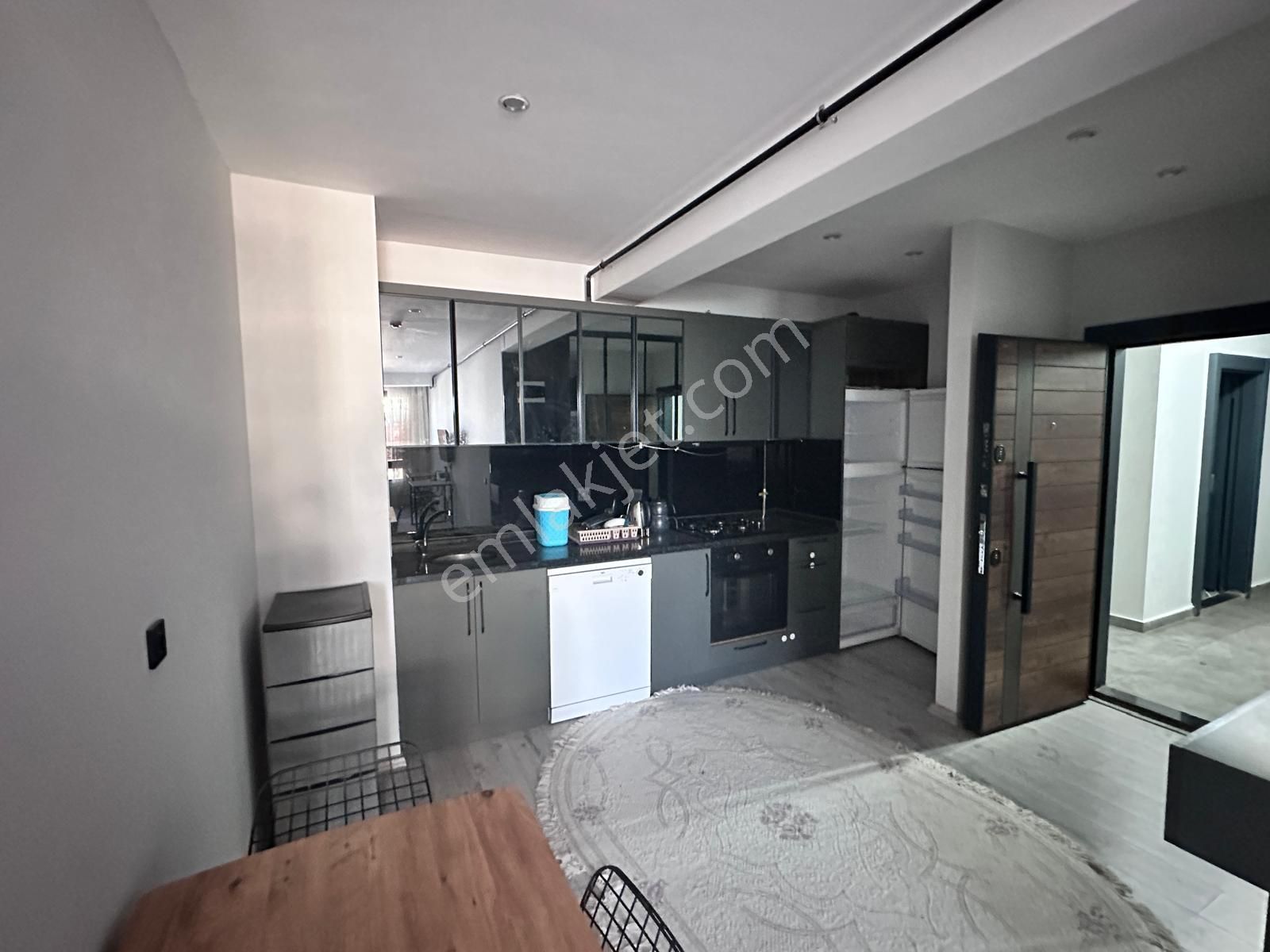 Rw Budur Dan Mezitli Kaymakamlık Karşısı 2+1 Eşyalı Daire - Görsel 8