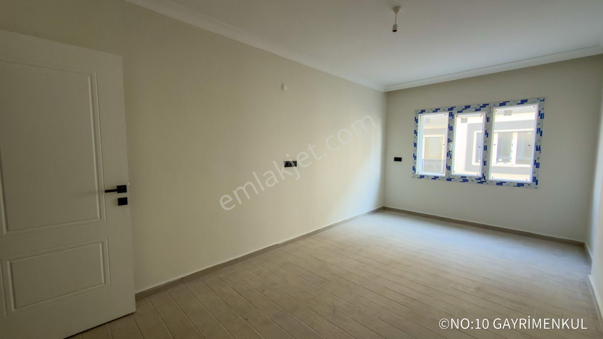 No:10 Gayrimenkul’den – Site İçinde Kapalı Otoparklı Yerden Isıtmalı 3+1 Fırsat Daire 135 M² - Görsel 8