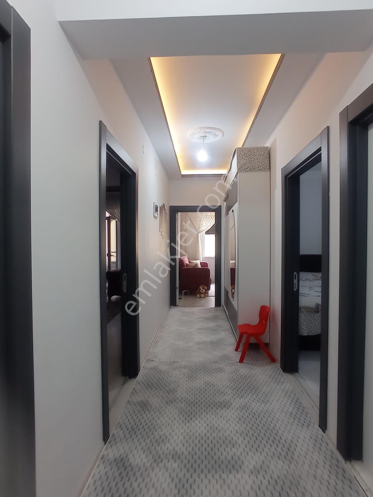 Öz Gaye Emlaktan Develi Bahçelievler Mahallesi Ana Cadde Üzeri Satılık Daire - Görsel 5