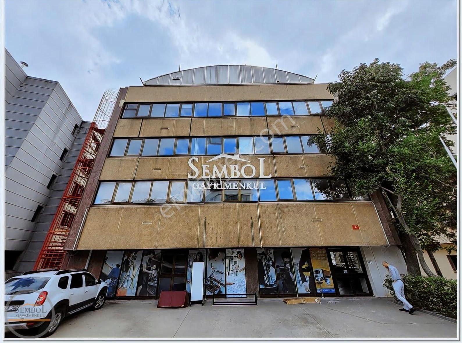 Kadıköy Hasanpaşa Da 7 Katlı 4200 M2 Komple Satılık Ticari Bina - Görsel 22