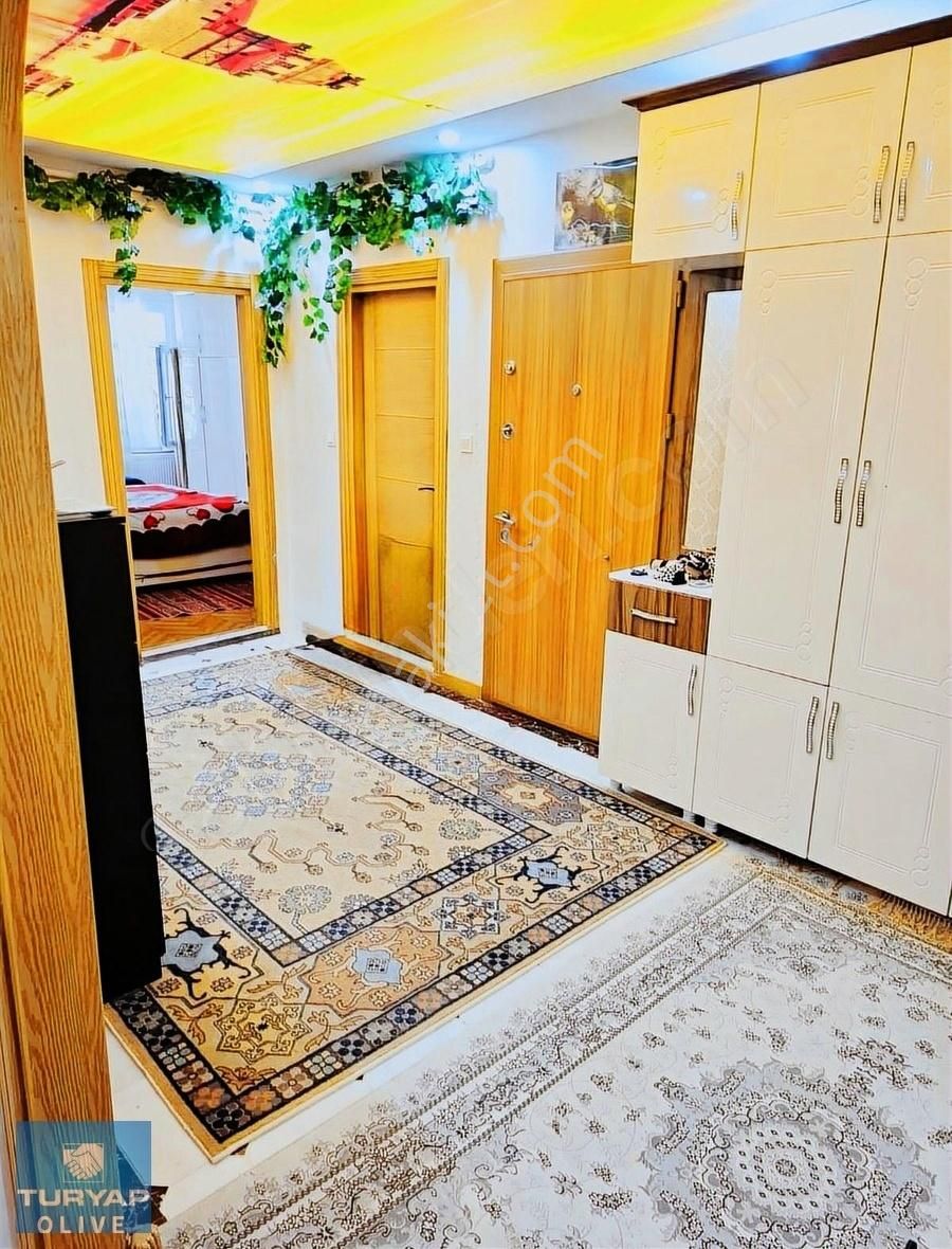 Avcılar'da 3+1 180m2 Satılık Fırsat Daire - Görsel 20