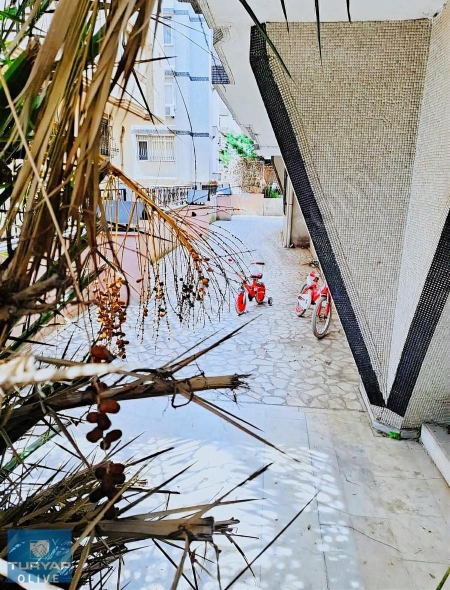 Avcılar'da 3+1 180m2 Satılık Fırsat Daire - Görsel 24