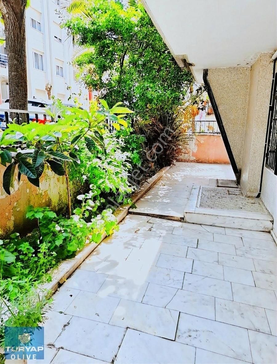 Avcılar'da 3+1 180m2 Satılık Fırsat Daire - Görsel 12