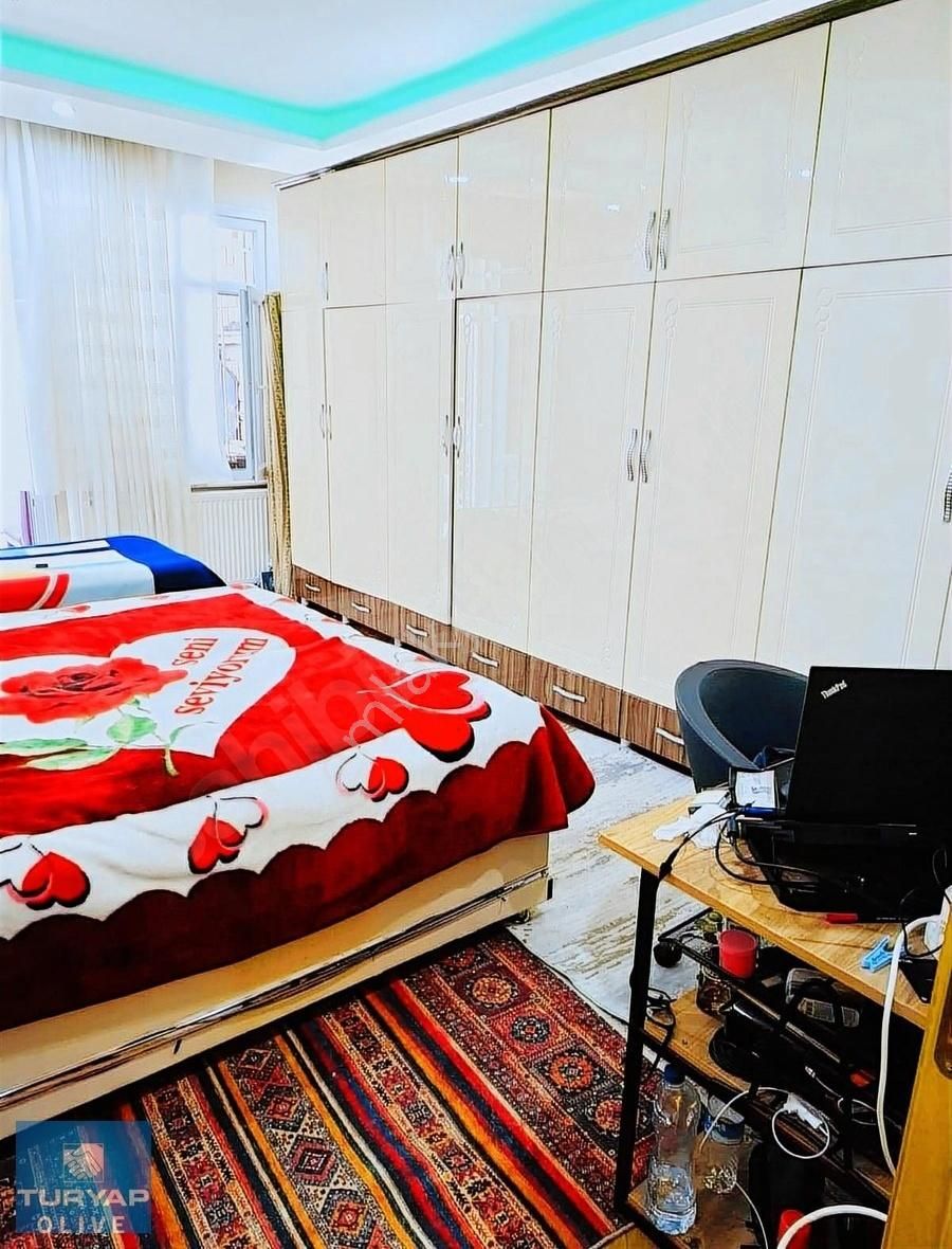 Avcılar'da 3+1 180m2 Satılık Fırsat Daire - Görsel 7