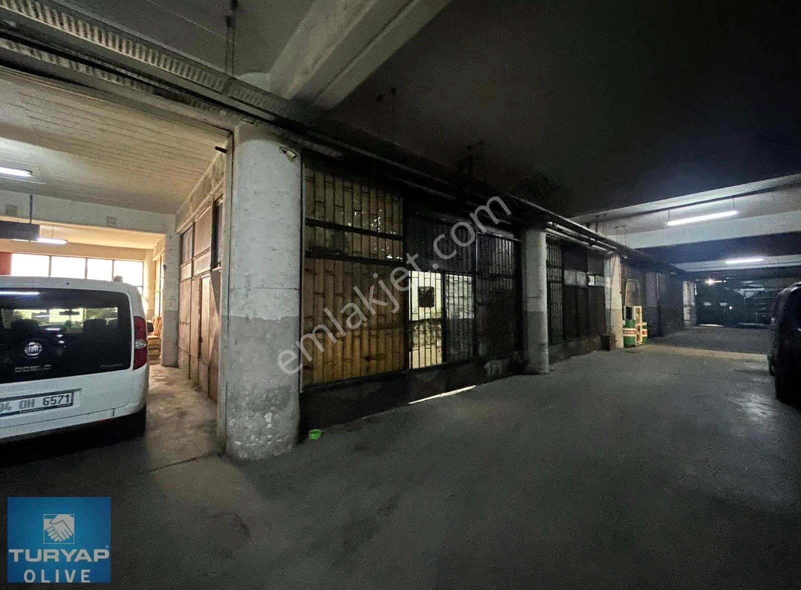 Emintaş Erciyes Sanayi Sitesinde Satılık 93 M² 2 Dükkan - Görsel 3