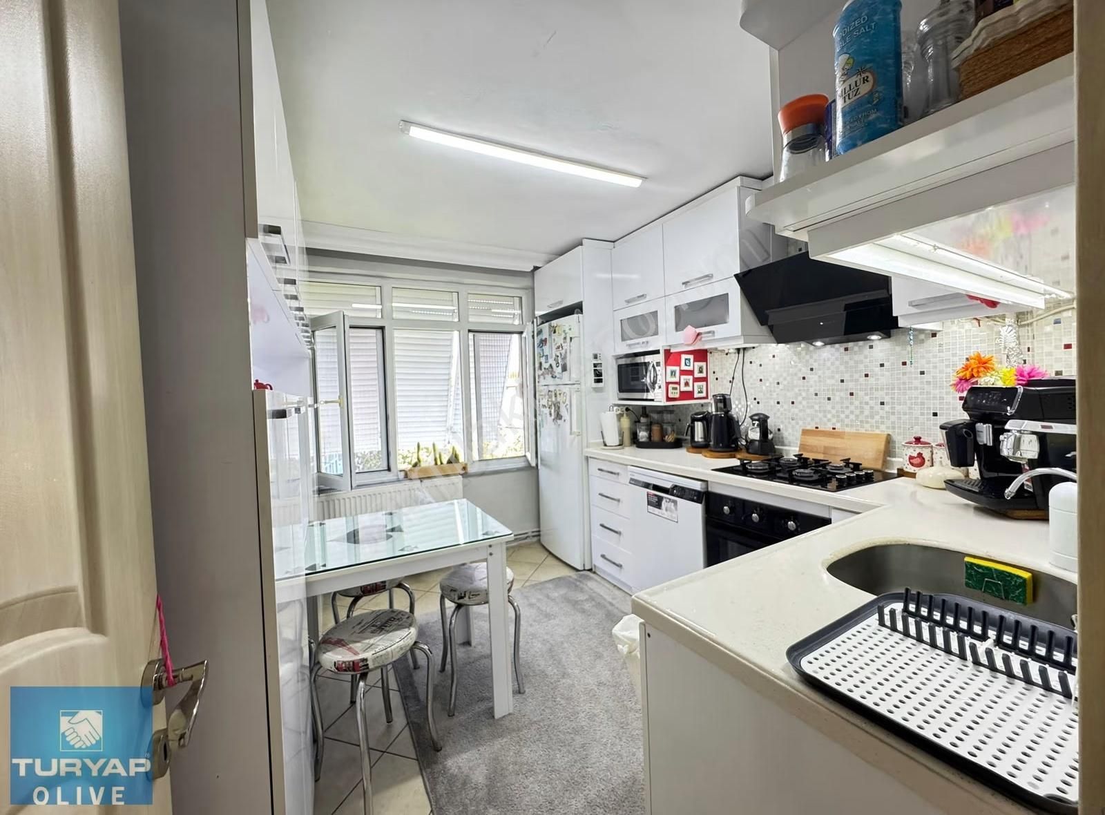 Çapa Tıp Fakültesi Yakını 2+1 Satılık Daire - Görsel 6