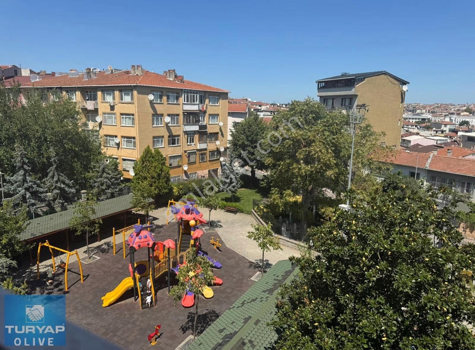 Çapa Tıp Fakültesi Yakını 2+1 Satılık Daire - Görsel 21