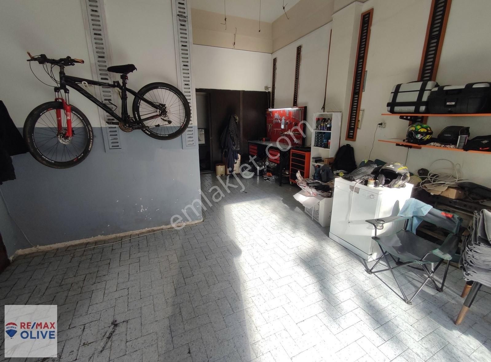 Fatih Seyyidömer Kocamustafapaşa'da 170 M2 Net Depolu Dükkan - Görsel 14