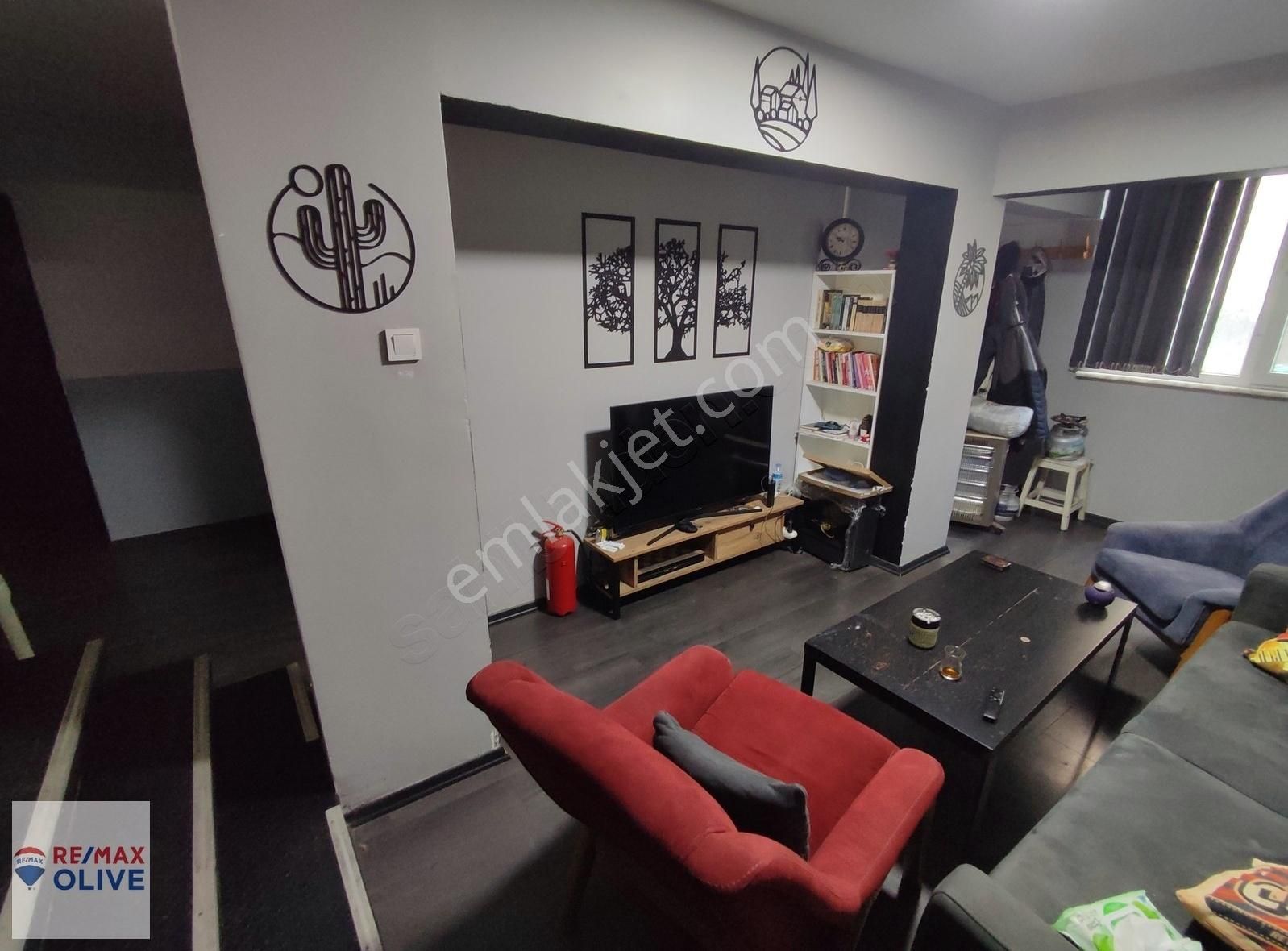 Fatih Seyyidömer Kocamustafapaşa'da 170 M2 Net Depolu Dükkan - Görsel 4