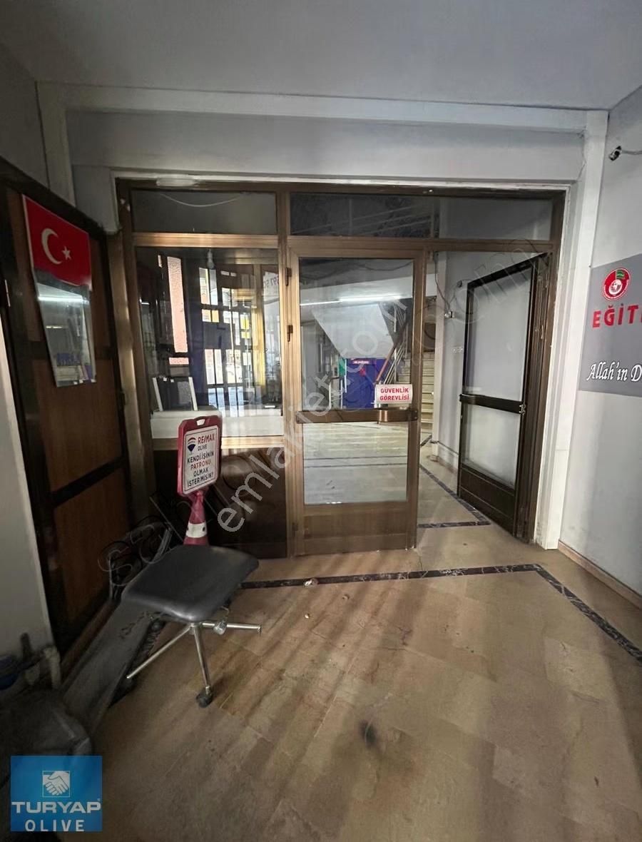 Eski Edirne Asfaltı Üzeri 12 M² Düz Giriş Dükkanana Cadde Üzeri - Görsel 2