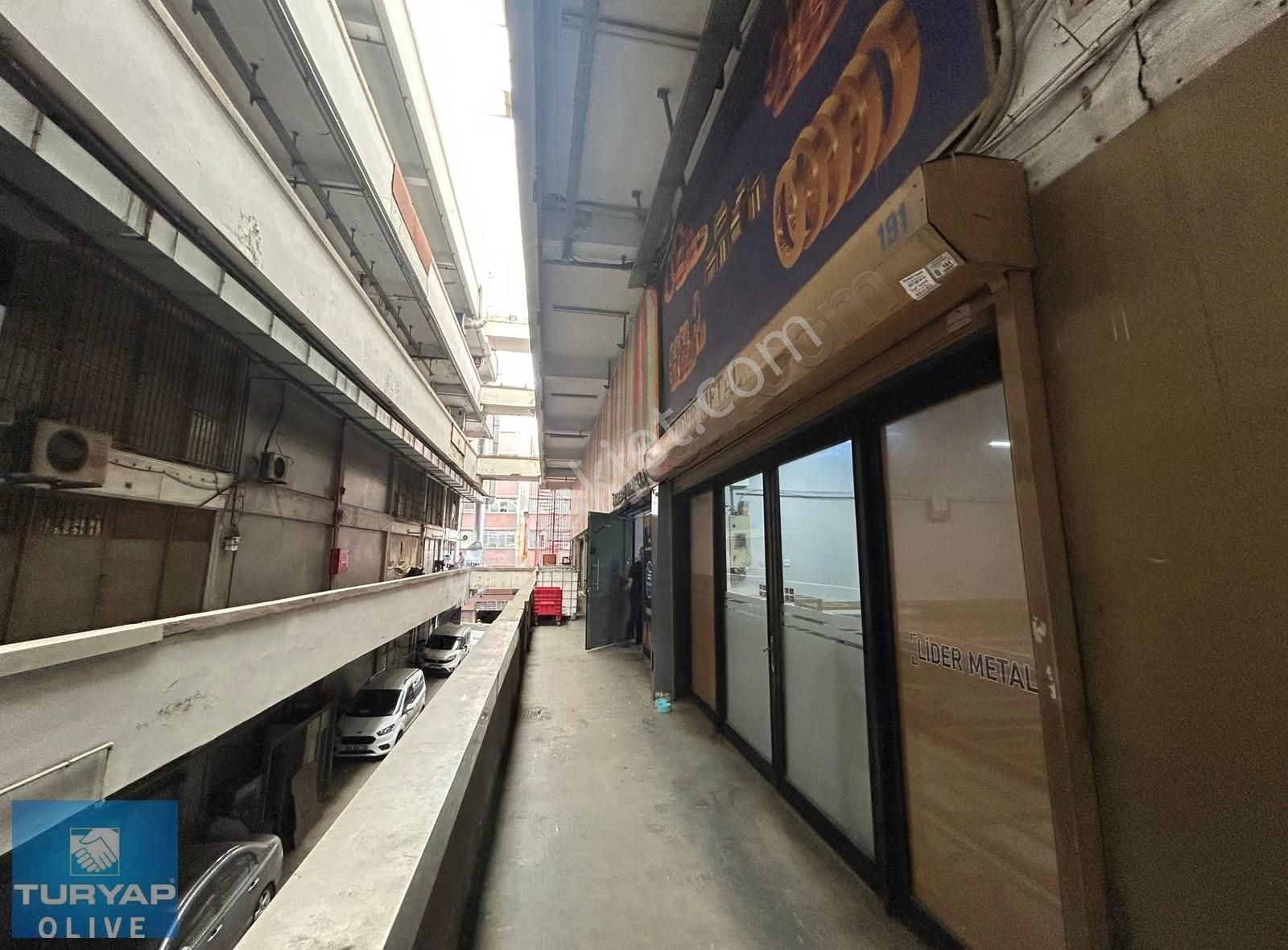 Topçular İş Merkezinde 75m² Asma Katlı Satılık İmalathane/mağaza - Görsel 6