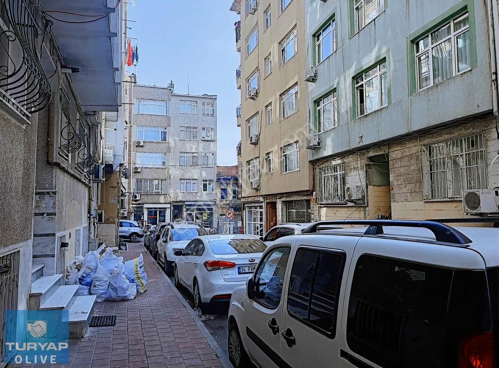 Fatih Aksaraymetroya Çok Yakın 1+1 Satılık Daire - Görsel 8