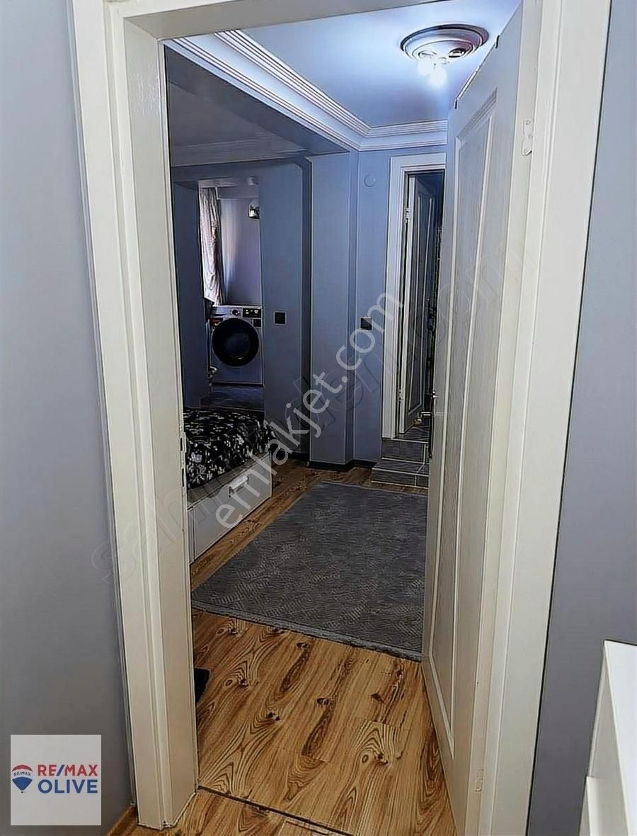 Marmaraya Yürüme Mesafesinde 3 Katlı Müstakil Ev. - Görsel 31