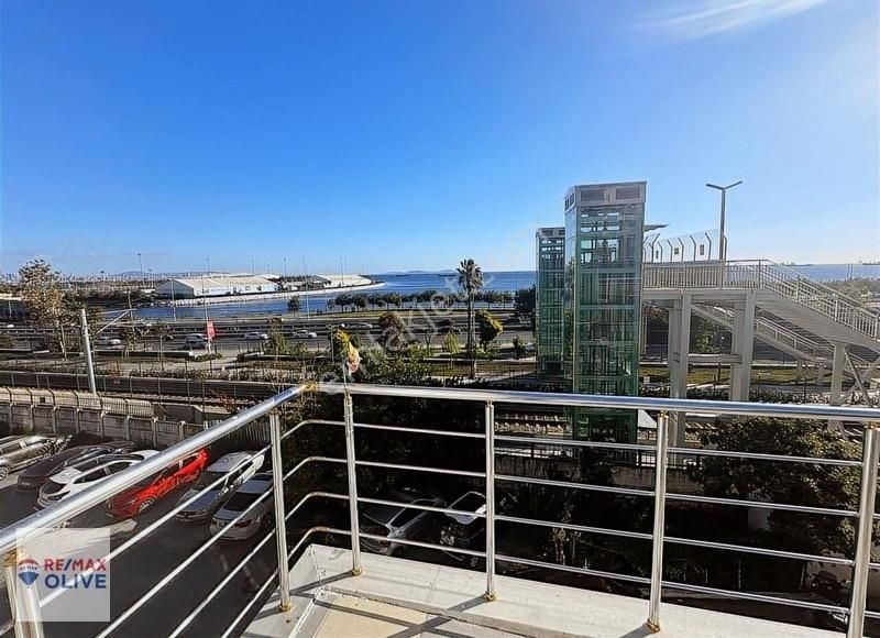 Marmaraya Yürüme Mesafesinde 3 Katlı Müstakil Ev. - Görsel 8