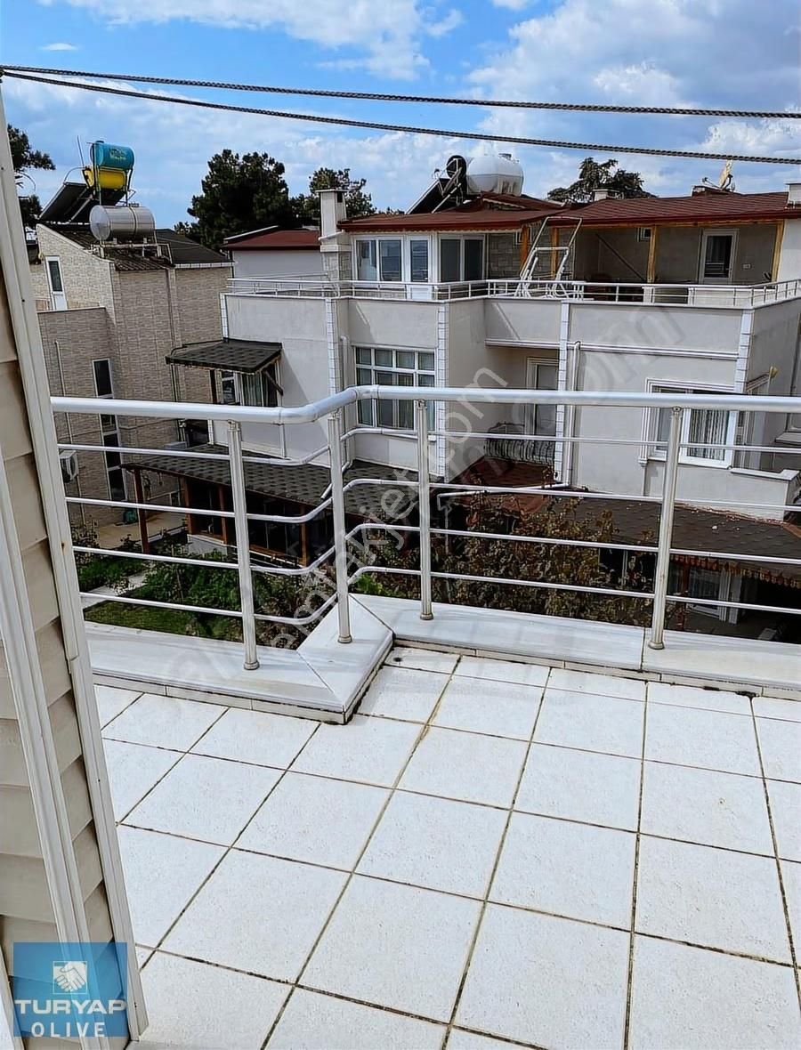 Deniz Koru Tatilköyünde Satılık 2,5 Katlı Villa | Denize 100m - Görsel 15