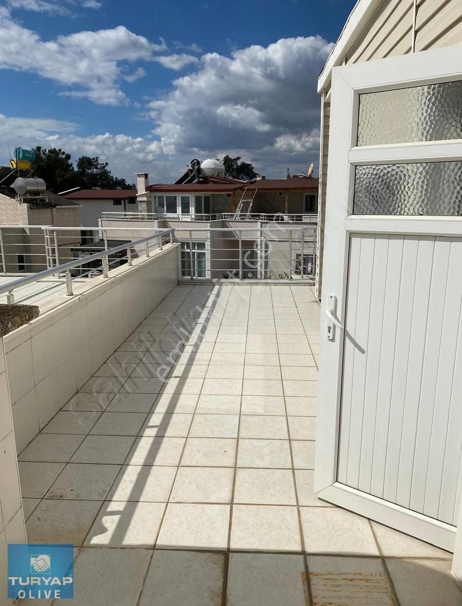 Deniz Koru Tatilköyünde Satılık 2,5 Katlı Villa | Denize 100m - Görsel 6