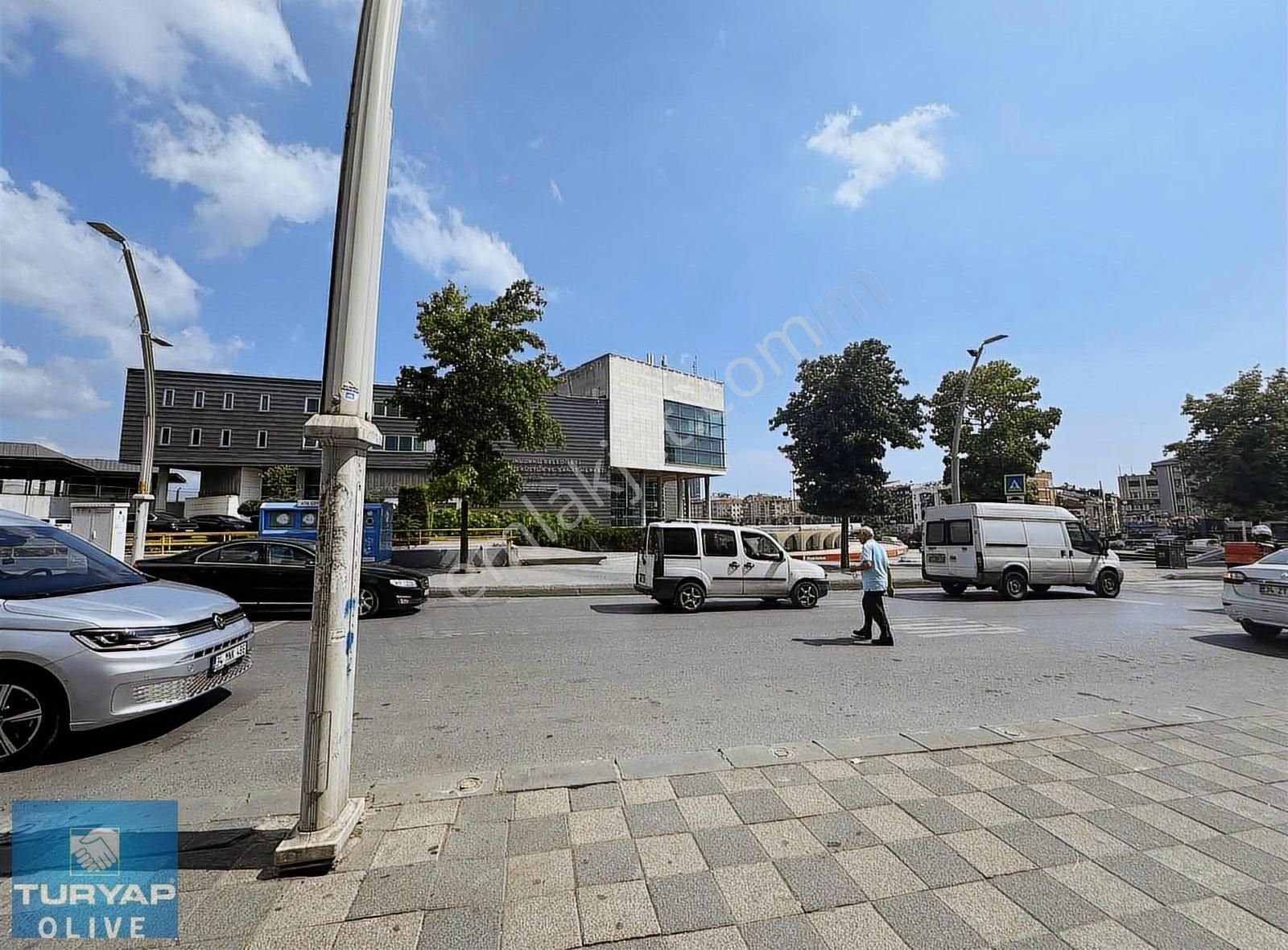 Zeytinburnu Merkezde Satılık Kurumsal Eczane Kiracılı Dükkan - Görsel 13