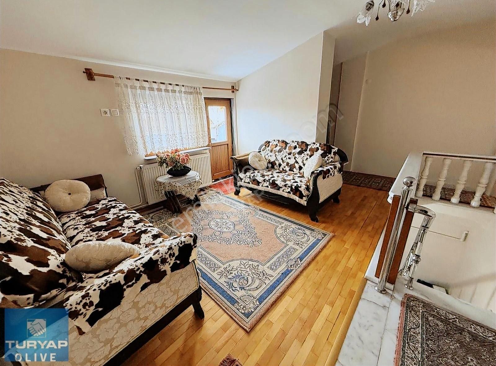 Bayrampaşa Muratpaşa'da Geniş 4+2 Dubleks - Görsel 13