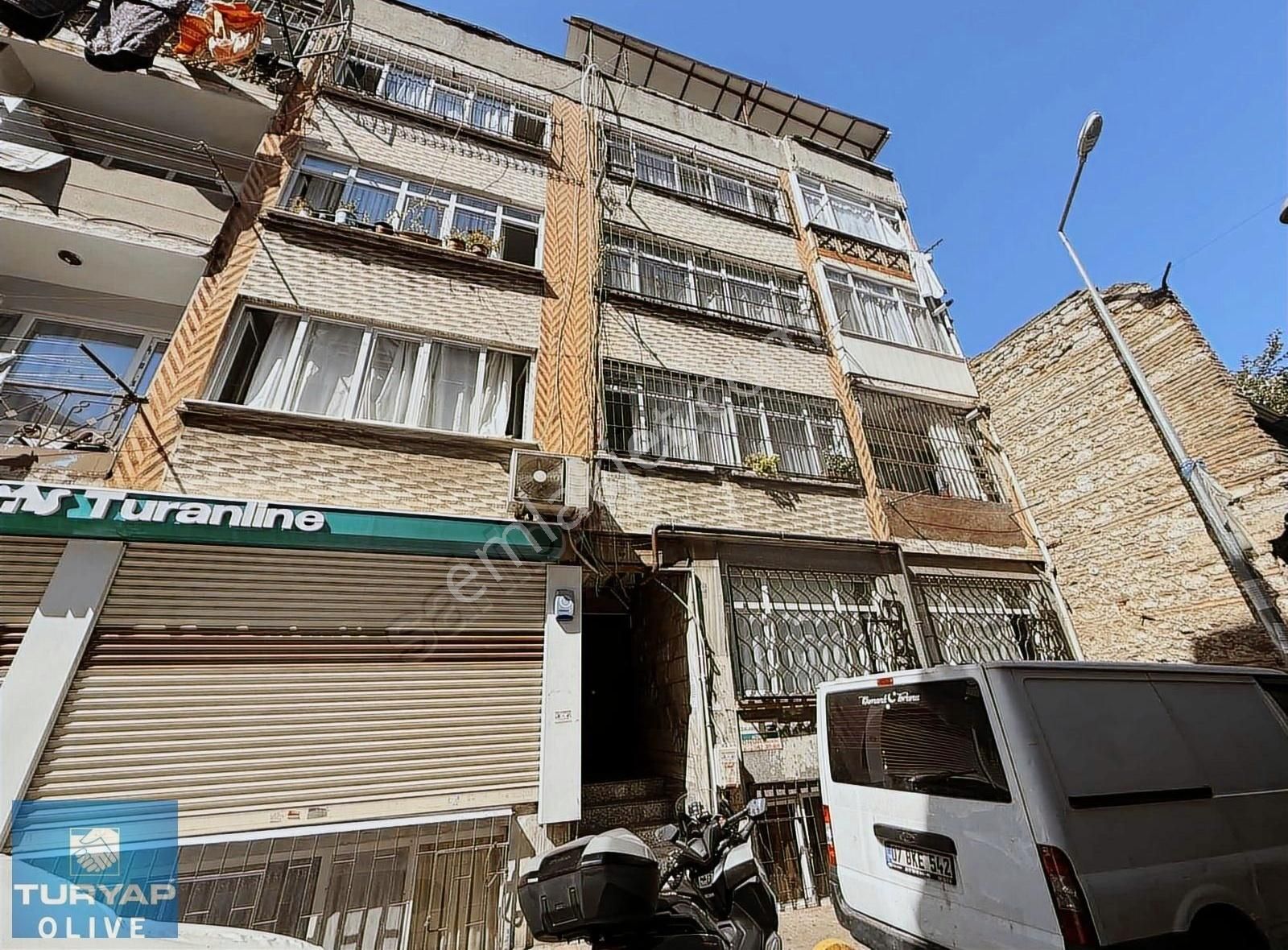 Acil Kumkapı'da Harika Lokasyonda 2+1 Dair - Görsel 14