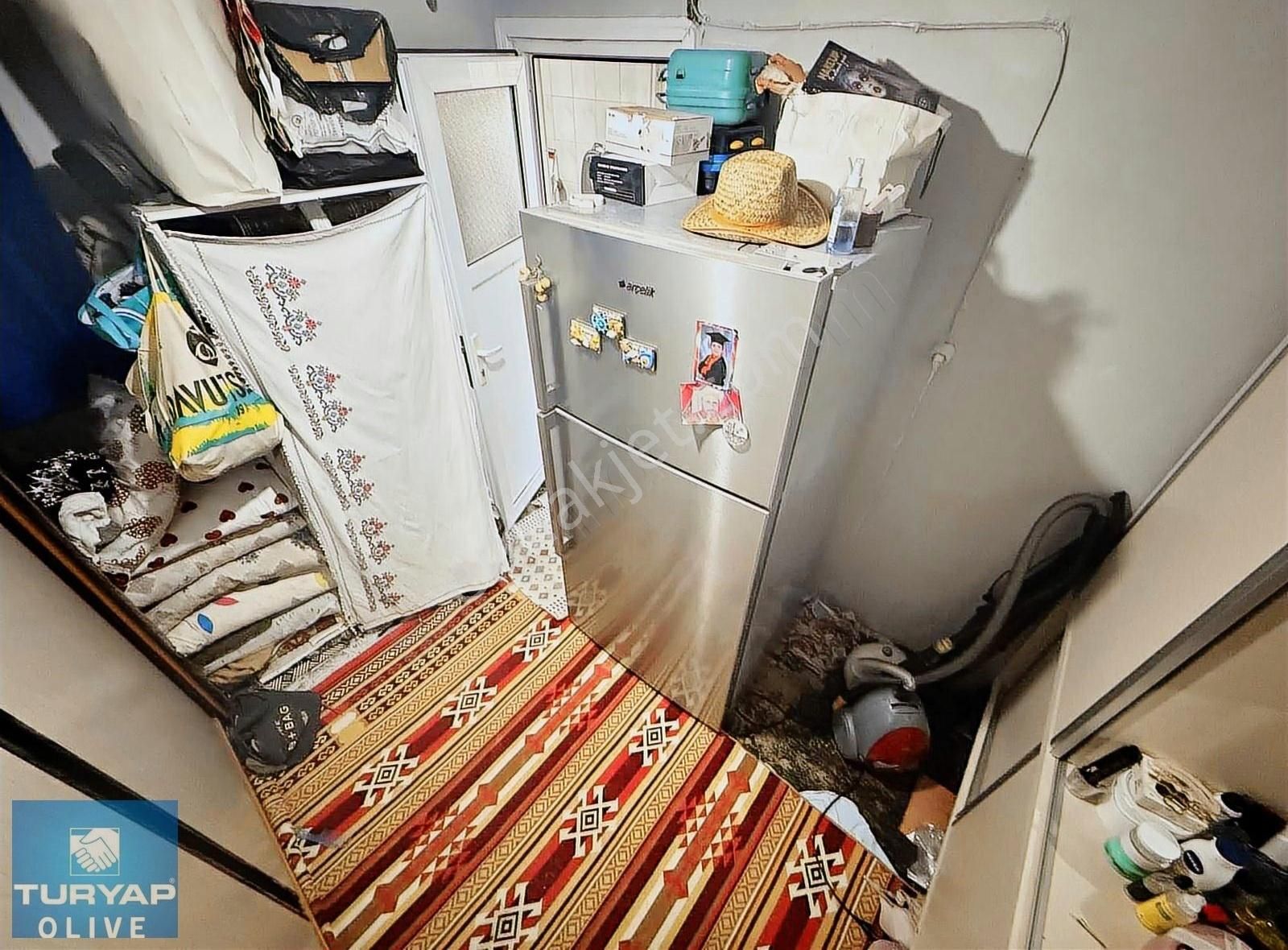 Acil Kumkapı'da Harika Lokasyonda 2+1 Dair - Görsel 6