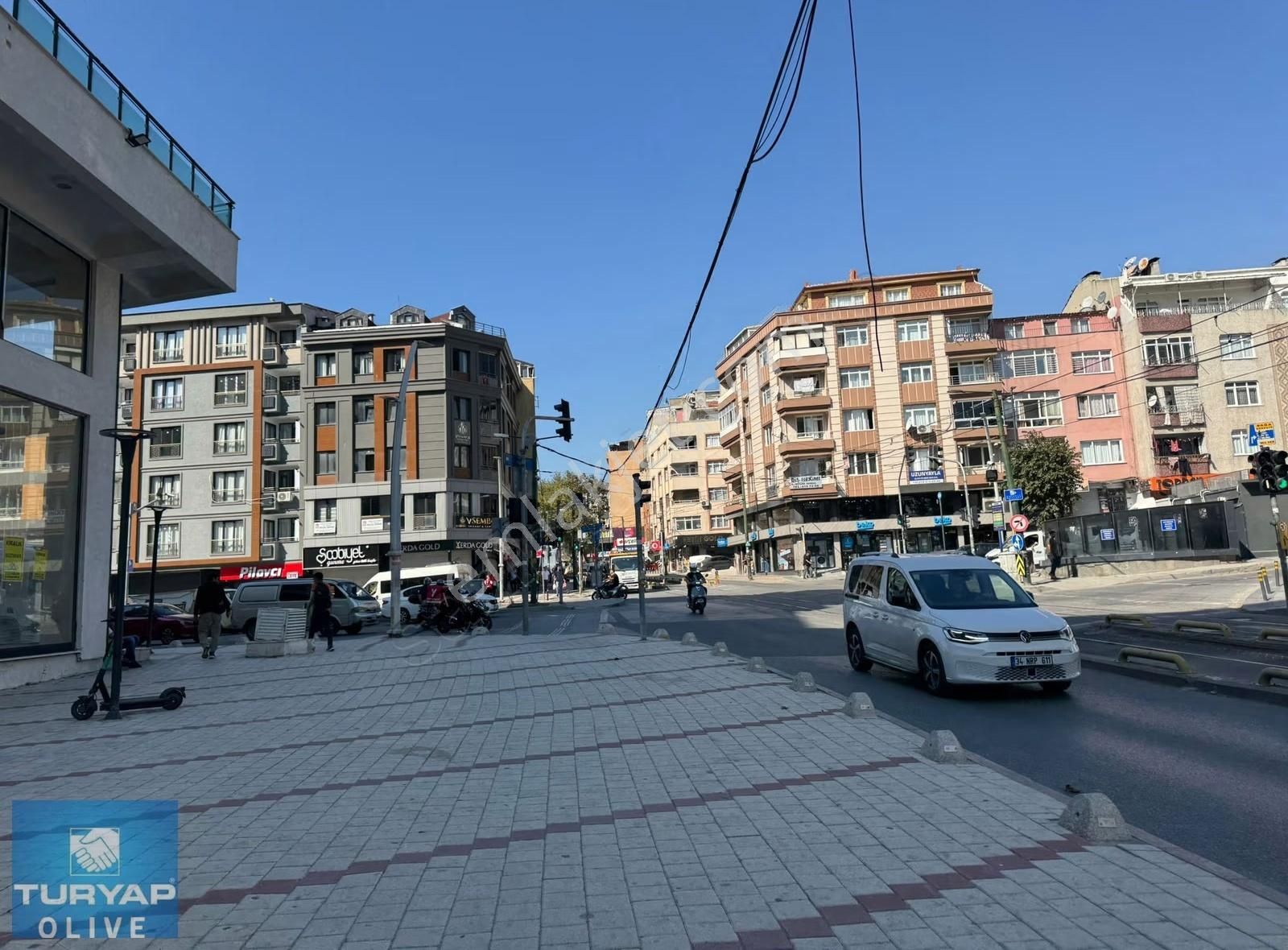Zeytinburnu Toki Kuran Sitesi Altında Kiralık Dükkan