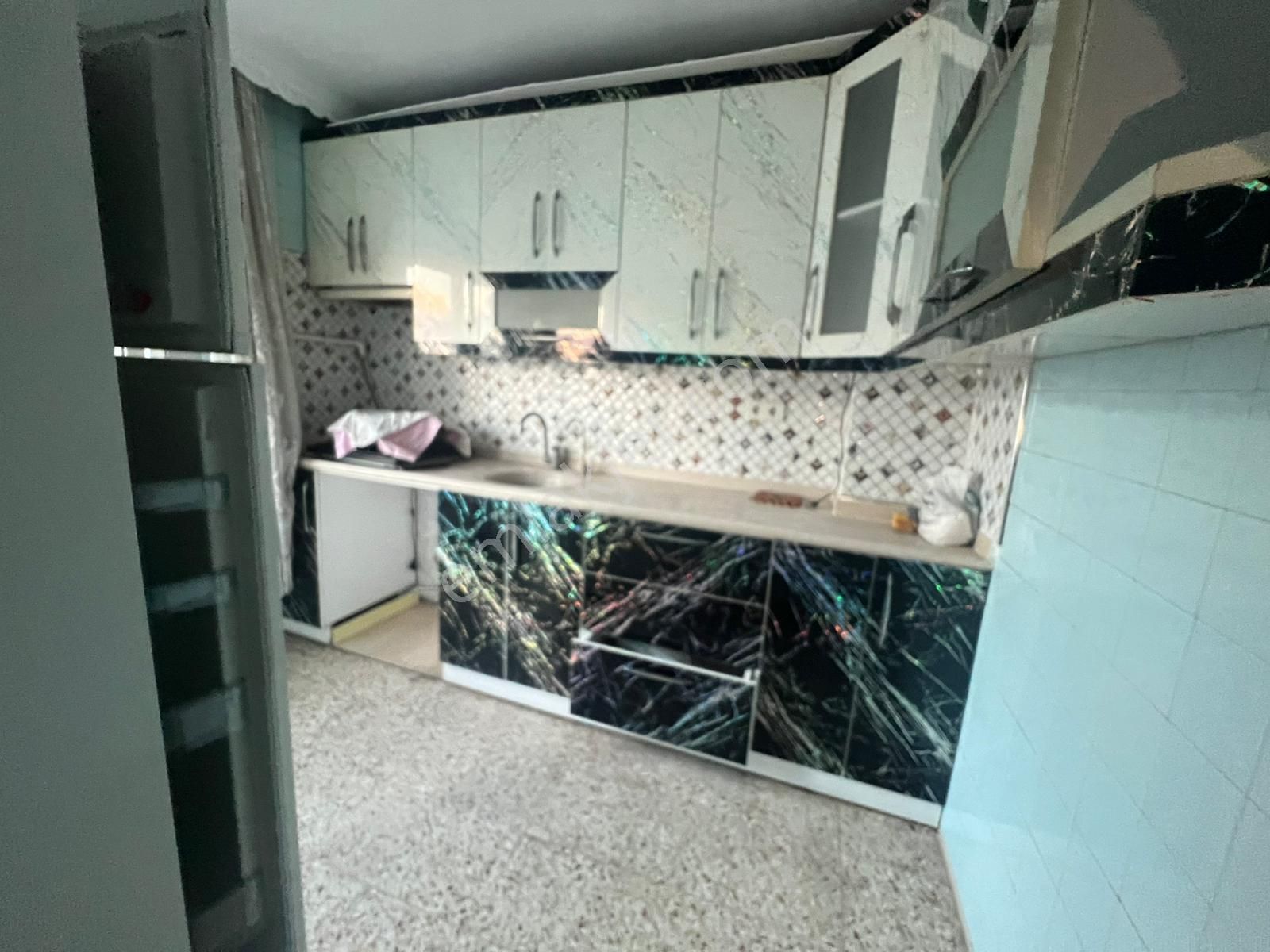 Acil Konak Zeytinlik Mahde Kemer İzban Yakını 3+1 110m2 D.gazlı Ayrı Mutfak Havadar Daire - Görsel 9