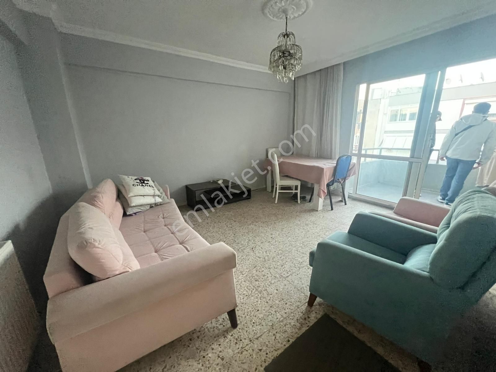 Acil Konak Zeytinlik Mahde Kemer İzban Yakını 3+1 110m2 D.gazlı Ayrı Mutfak Havadar Daire - Görsel 5