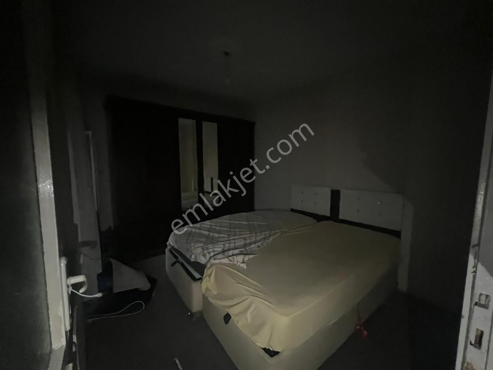 Acil Konak Zeytinlik Mahde Kemer İzban Yakını 3+1 110m2 D.gazlı Ayrı Mutfak Havadar Daire - Görsel 12