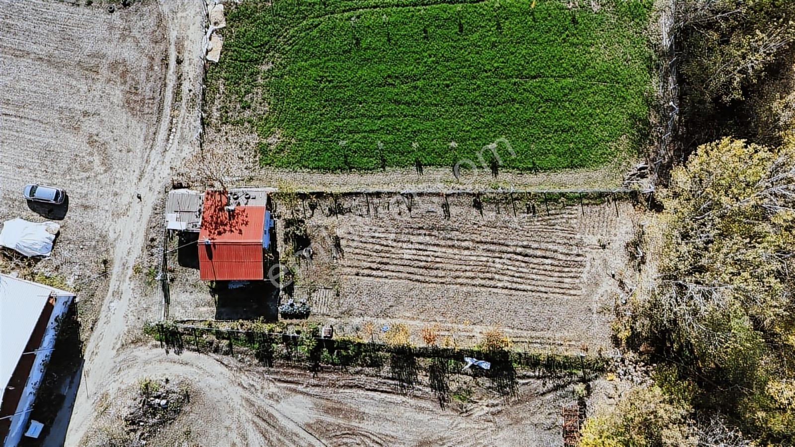 Paşayeri'de 850 M2 Arsa Üzerinde Acil Satılık Müstakil Ev - Görsel 6