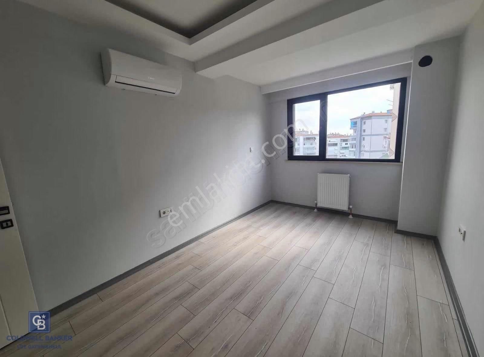 Karşıyaka Zübeyde Hanım Mahallesinde Kiralık 3+1 Yeni Daire - Görsel 10