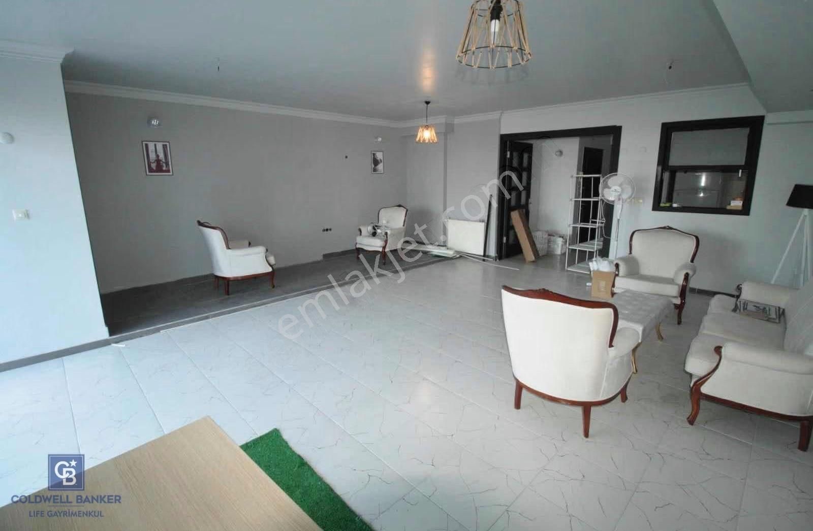 Göztepe Yalı'da Emsalsiz 3+1 Kiralık İşyeri/konut - Görsel 12