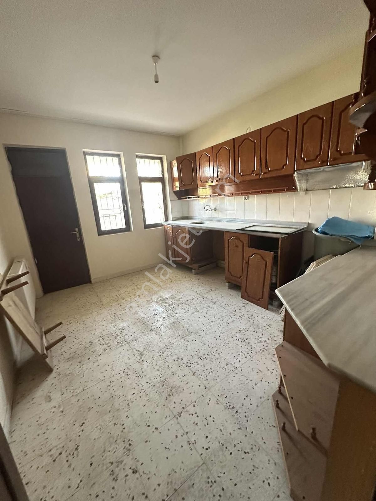 Battalgazide Satılık 2 Katlı Müstakil - Görsel 18