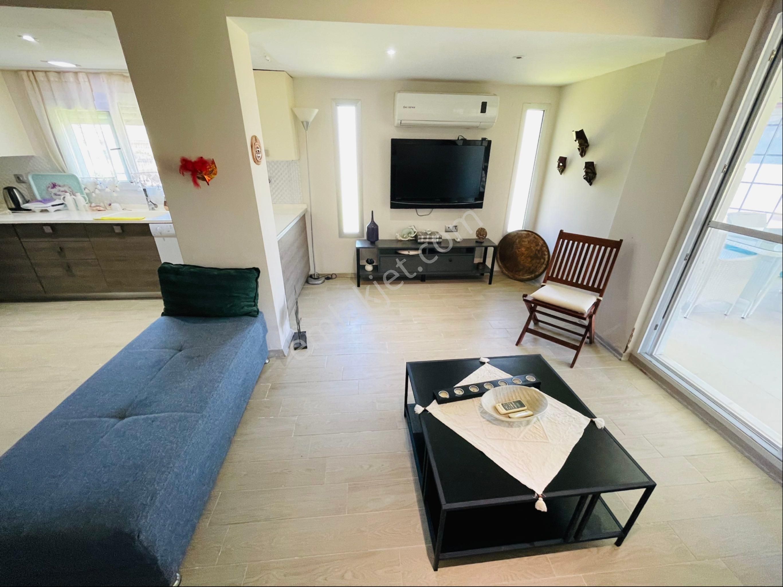Müstakil Villa Havuzlu Yürüyüş Parkurları İle Konsept Site - Görsel 17