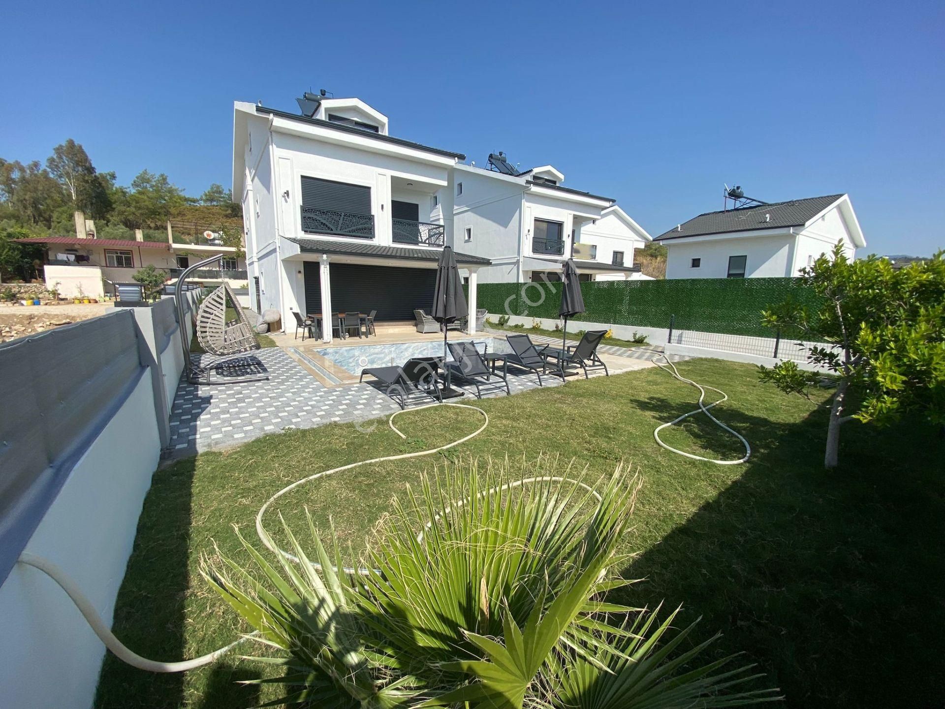 Goldhouse Dan Satılık Havuzlu Eşyalı Akıllı Sistemli Villa - Görsel 3