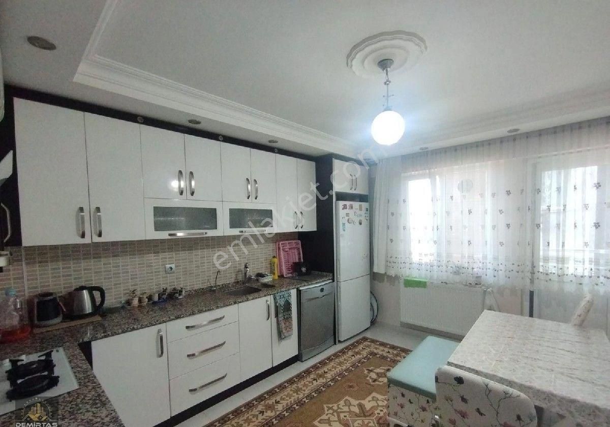 Yenisafak'ta Satılık Arakat Daıre - Görsel 9