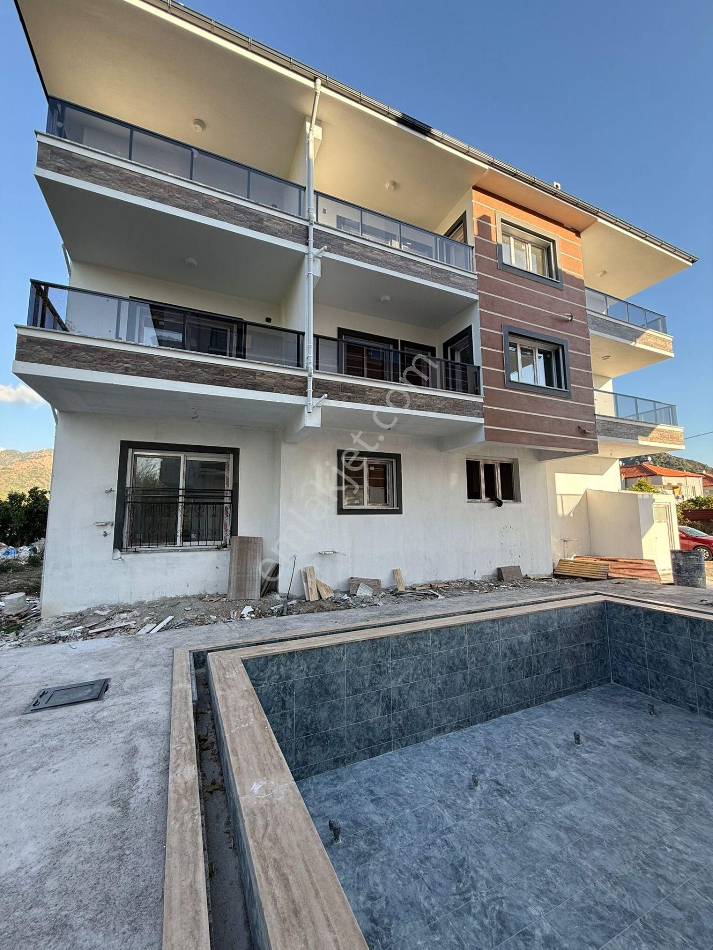 Stop’tan Ortaca Çaylı *havuzlu Sitede Kaliteli Yapı* 1+1 Satılık Daire - Görsel 22