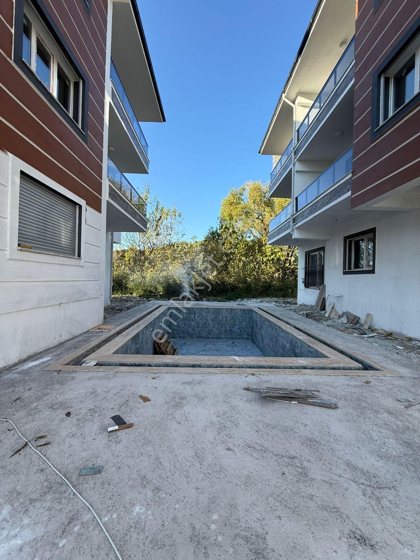 Stop’tan Ortaca Çaylı *havuzlu Sitede Kaliteli Yapı* 1+1 Satılık Daire - Görsel 23