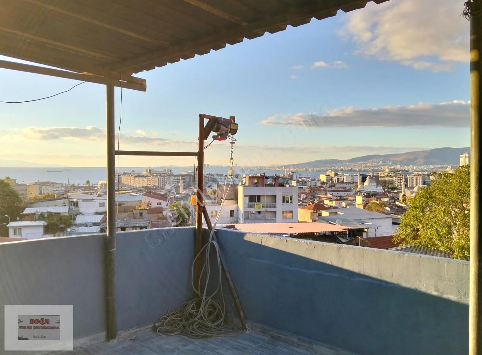 3 Katlı Teraslı Caddeye Yakın Satılık Müstakil Köşe Bina - Görsel 4