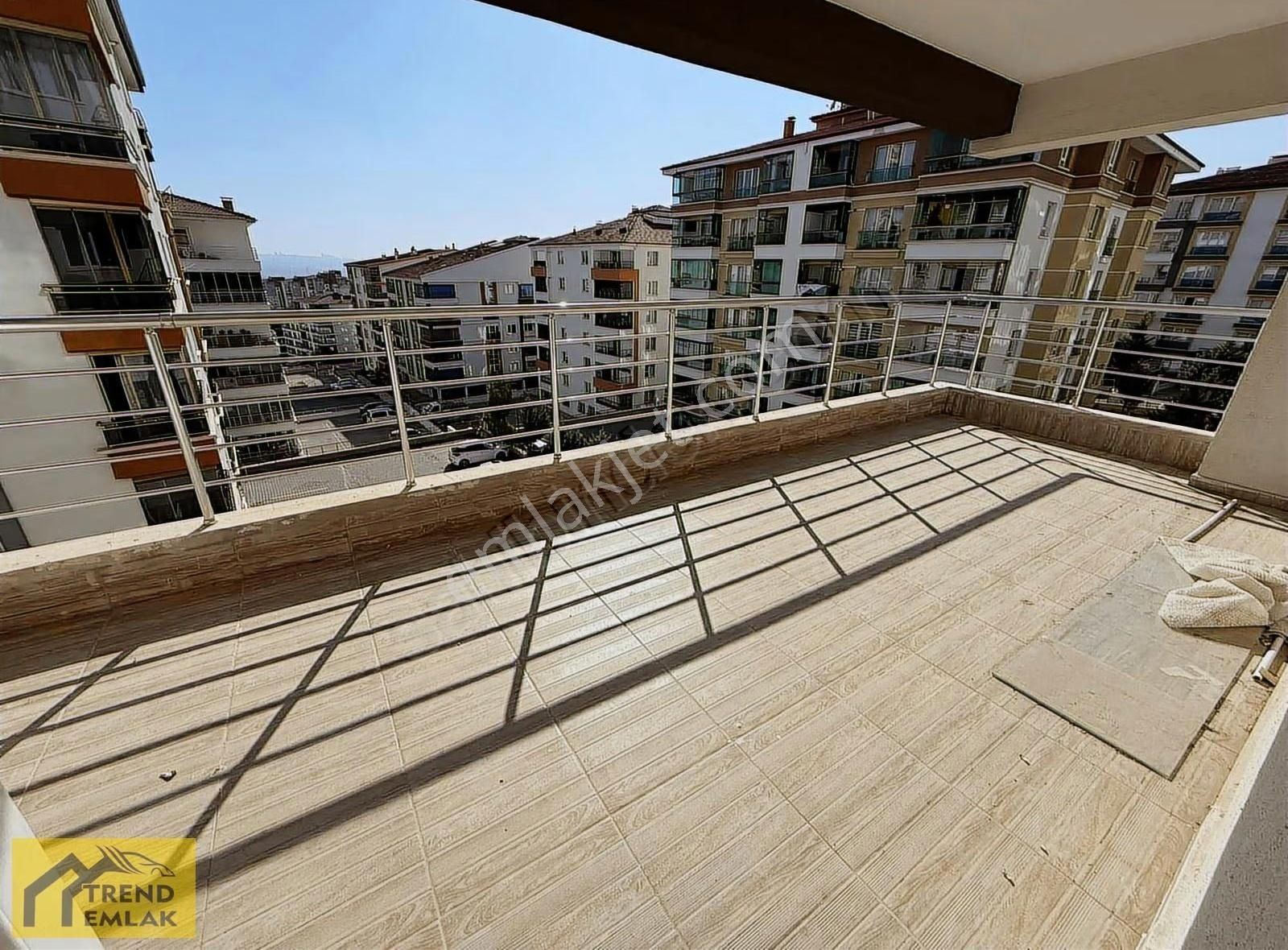 Trend'den Cadde Üzeri 2.kat Teras Balkon 4 Yıllık Sınırsız Kredi - Görsel 15