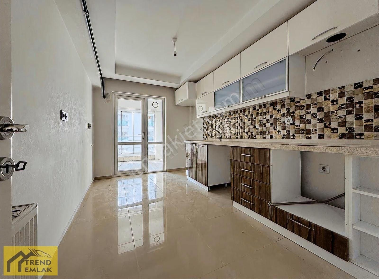 Trend'den Cadde Üzeri 2.kat Teras Balkon 4 Yıllık Sınırsız Kredi - Görsel 4