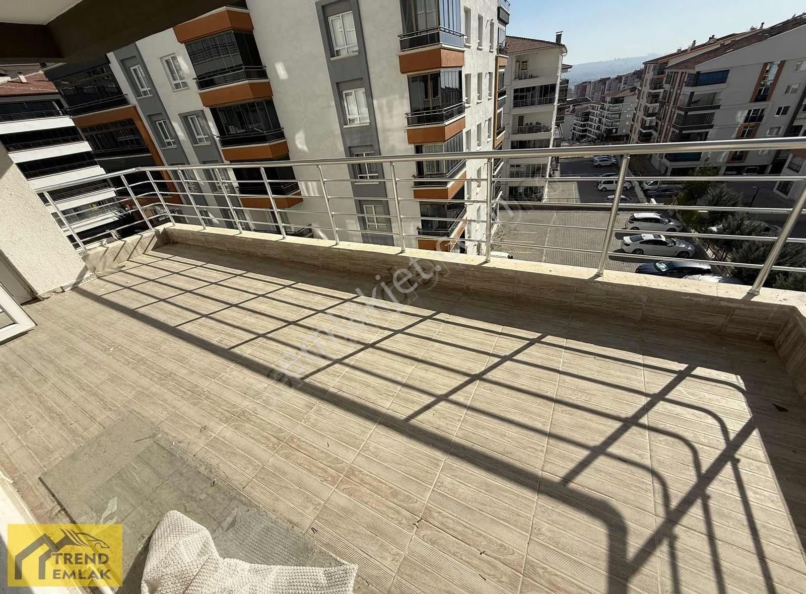 Trend'den Cadde Üzeri 2.kat Teras Balkon 4 Yıllık Sınırsız Kredi - Görsel 5