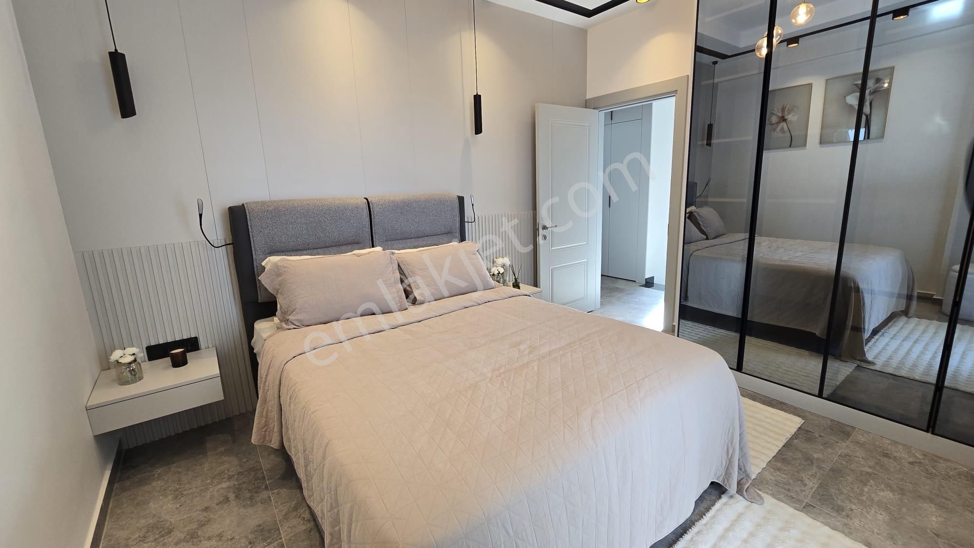 Kusadası'nda Tek Müstakil Özel Havuzlu Akıllı Ev Sistemli Yerden Isıtmal Lux Konforlu Fırsat Villa - Görsel 20