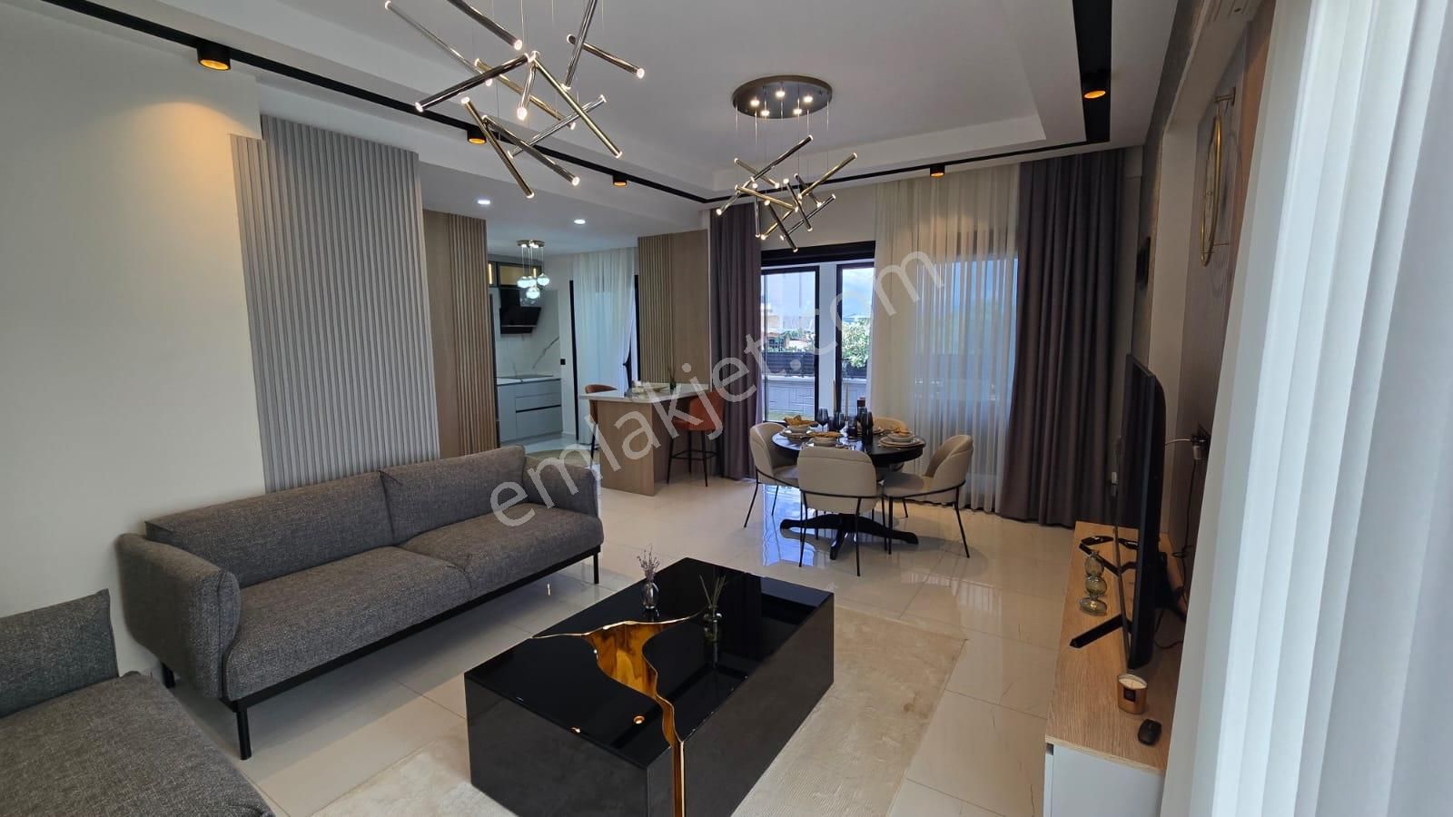 Kusadası'nda Tek Müstakil Özel Havuzlu Akıllı Ev Sistemli Yerden Isıtmal Lux Konforlu Fırsat Villa - Görsel 3