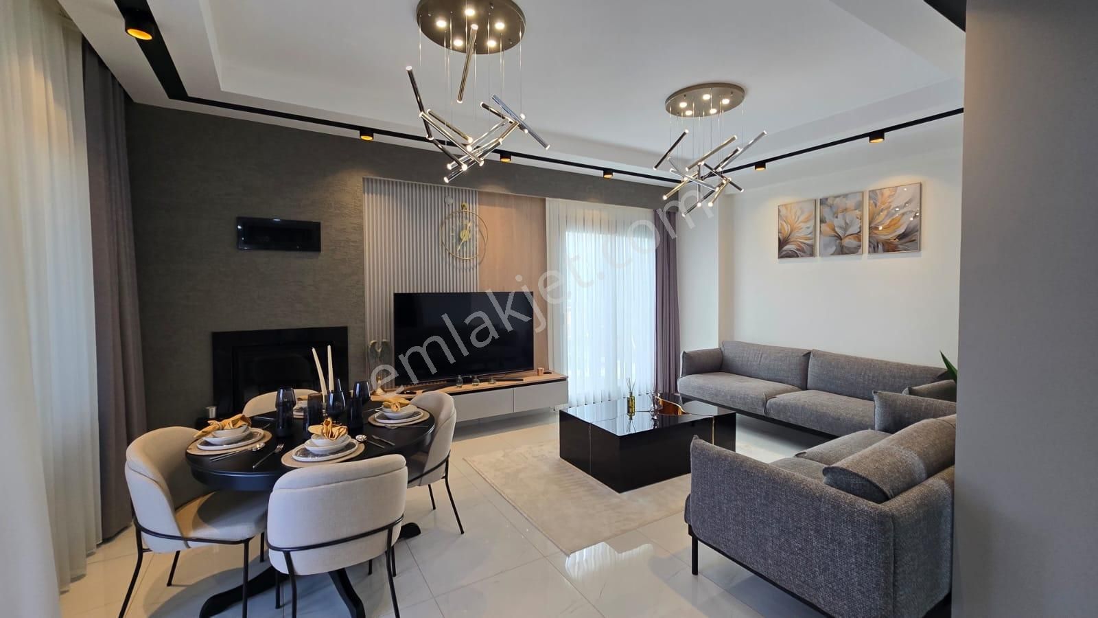 Kusadası'nda Tek Müstakil Özel Havuzlu Akıllı Ev Sistemli Yerden Isıtmal Lux Konforlu Fırsat Villa - Görsel 25