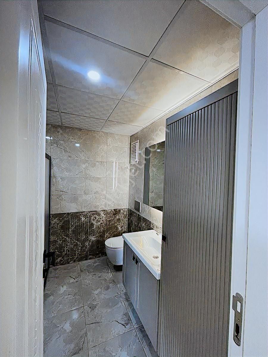 Fıstıklık'ta Satılık Lüx 2+1 Daire - Görsel 14