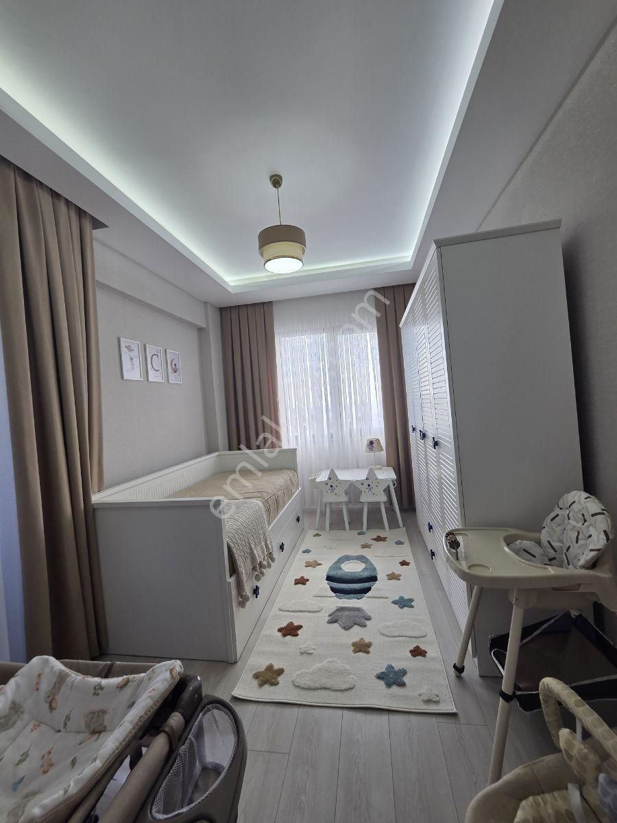 Fıstıklık'ta Antep Manzaralı Yeni Yapı Ultra Lüx 3+1 - Görsel 18