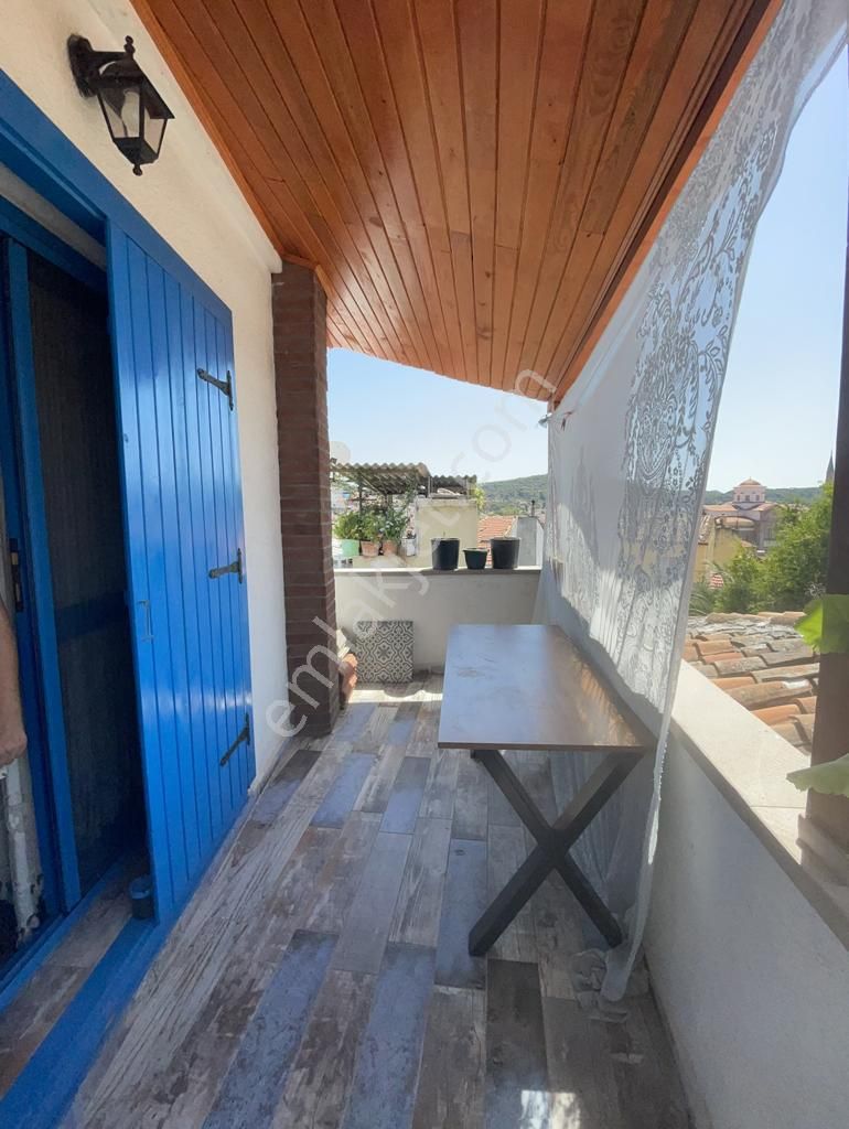 Ayvada'dan Ayvalık Merkez'de Köşe Konumlu 2 Katlı 3+1 Taş Rum Evi - Görsel 29